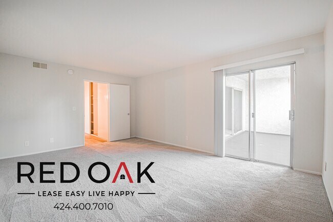 Foto del edificio - 13131 Moorpark St