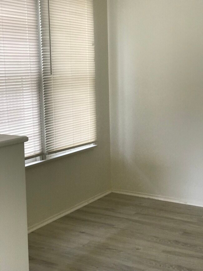 Foto del edificio - 7134 Greeley St