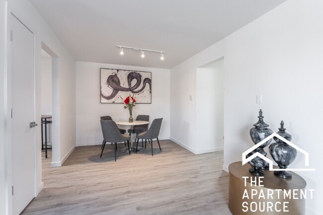 Foto del edificio - 7621 N Sheridan Rd