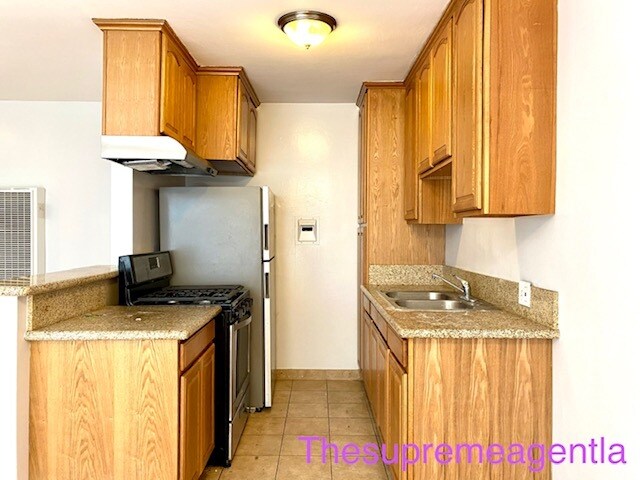 Foto principal - 1552 Brockton Ave