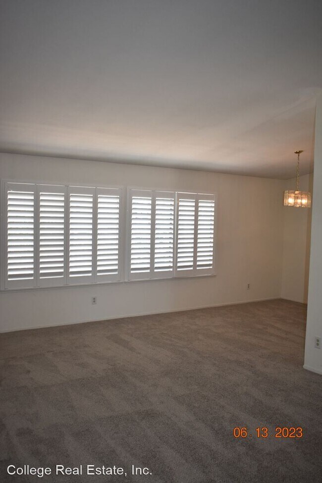 Building Photo - 3 br, 2 bath House - 4152 Round Valley Circle