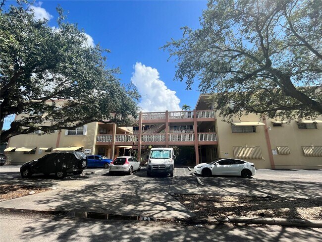 Foto del edificio - 1943 Monroe St