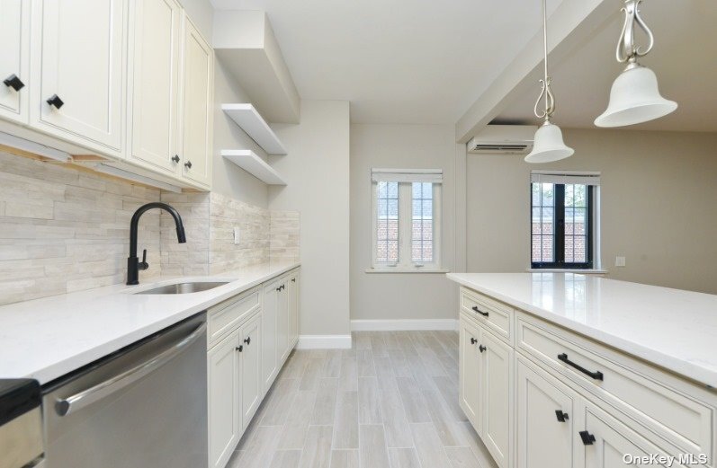 Foto principal - 43-34 192nd St