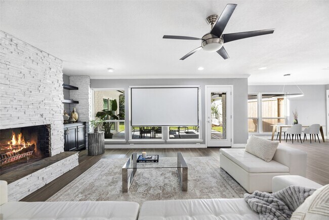 Foto del edificio - 12539 Honeywood Trail
