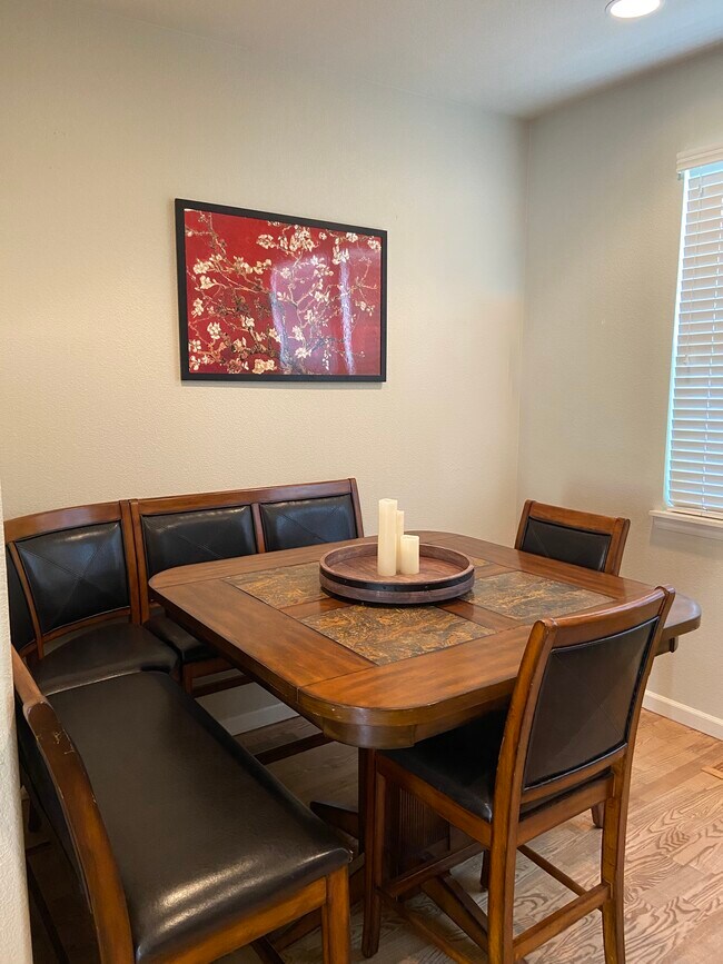 Building Photo - 13492 Via Varra
