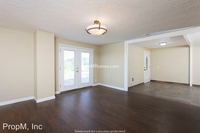 Building Photo - 3 br, 2 bath House - 10025 SW River Road
