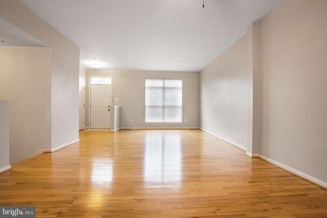 Foto del edificio - 13008 Shamrock Glen Dr