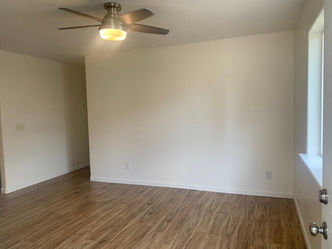 Foto del edificio - 203 N Scott St