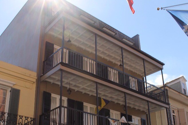 Foto principal - 412 Dauphine St
