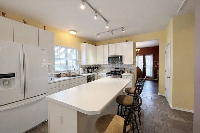 Foto del edificio - 219 Strecker Farms Ct