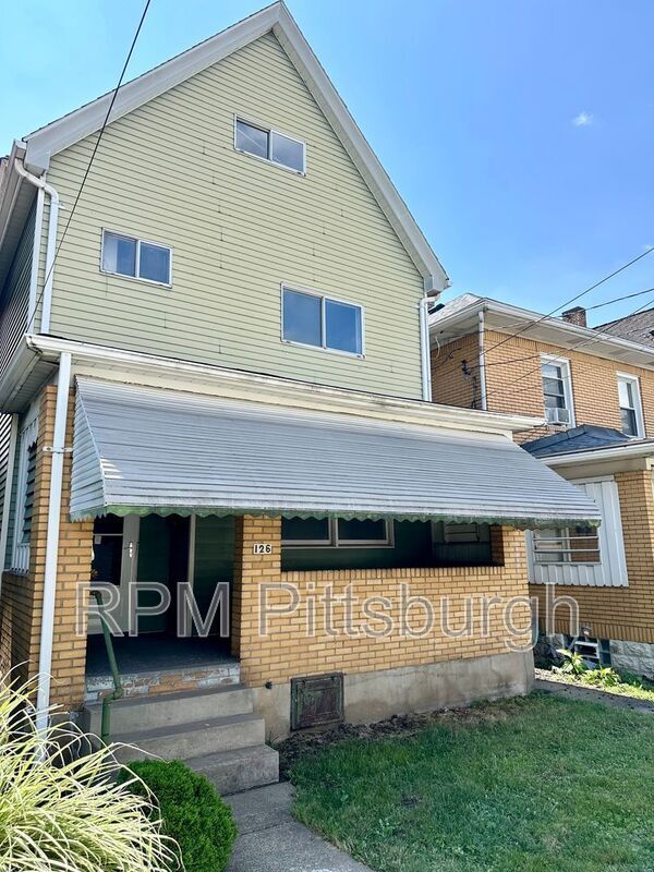 Foto principal - 126 7th St