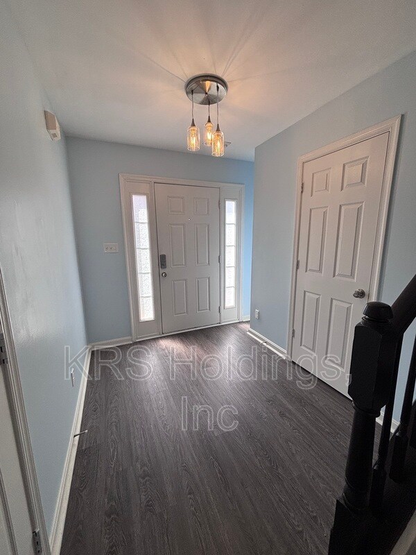 Foto del edificio - 7032 Wytheville Cir