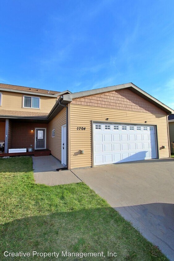 Primary Photo - 3 br, 2.5 bath House - 1704 23rd Ave NW
