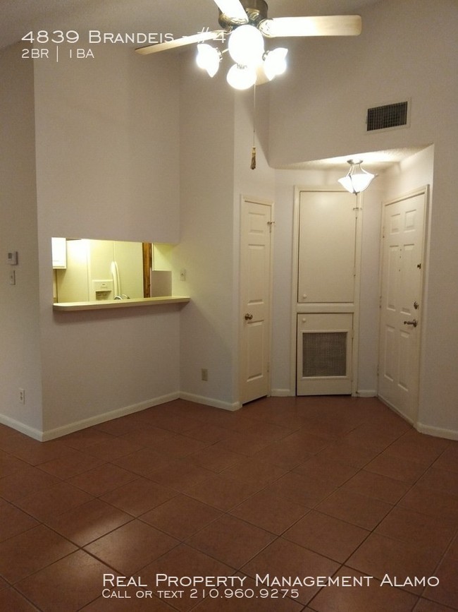 Building Photo - 4839 Brandeis St