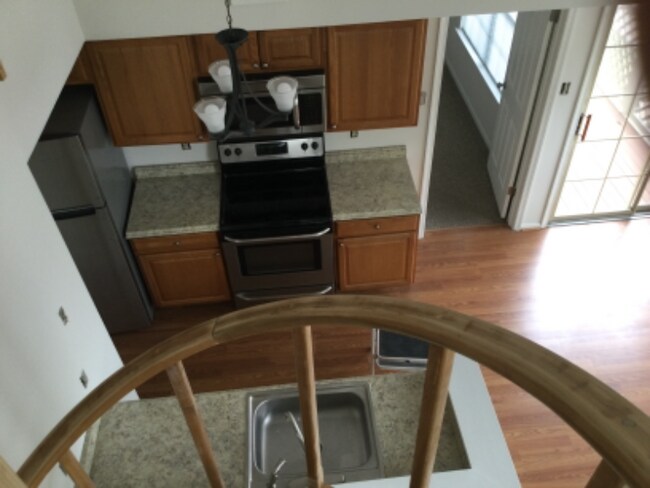 Foto del edificio - 616 Foxcroft Cir
