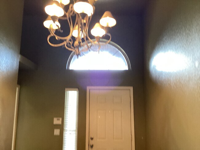 Foto del edificio - 1824 NW 172nd St