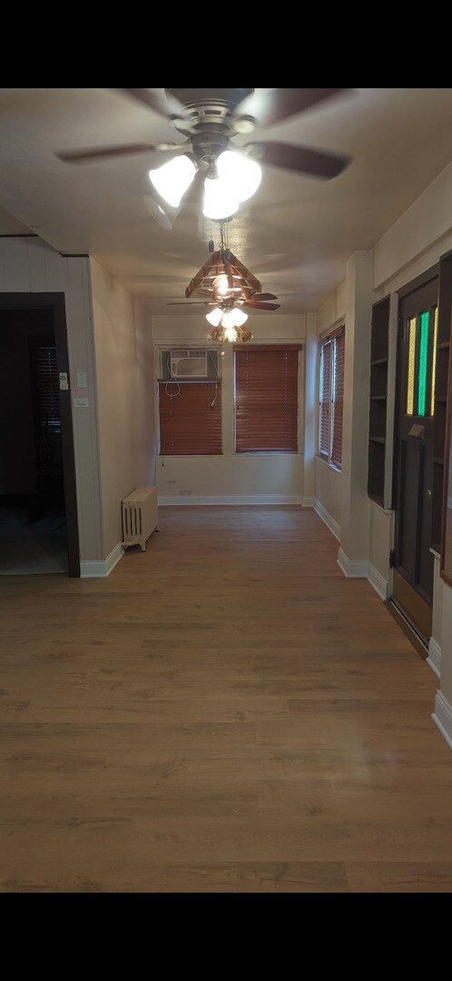 Foto del edificio - 9766 S Prospect Ave