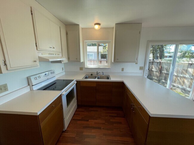 Foto del edificio - 12-775