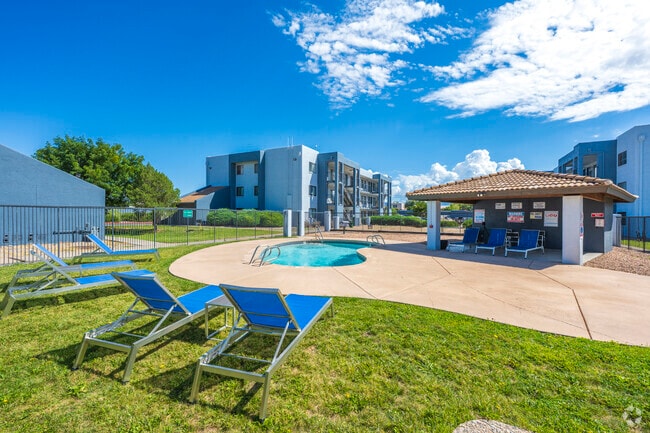 Building Photo - Vista Alegre Apartments