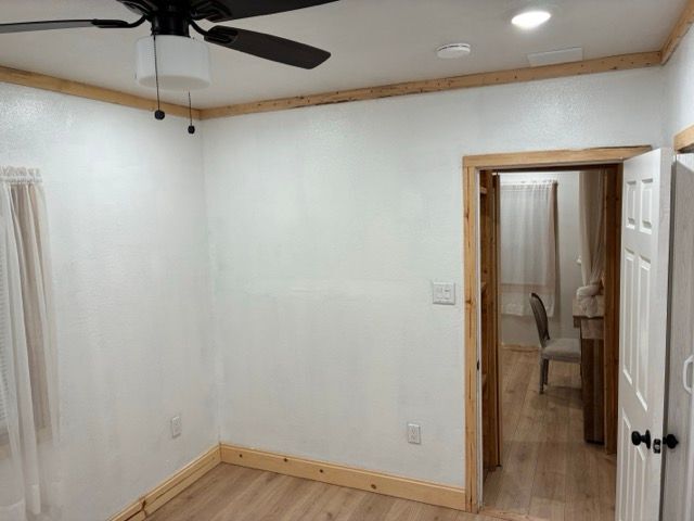 Building Photo - 1320 Woolner Ave