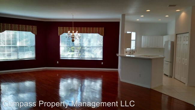 Foto del edificio - 602 Triano Cir