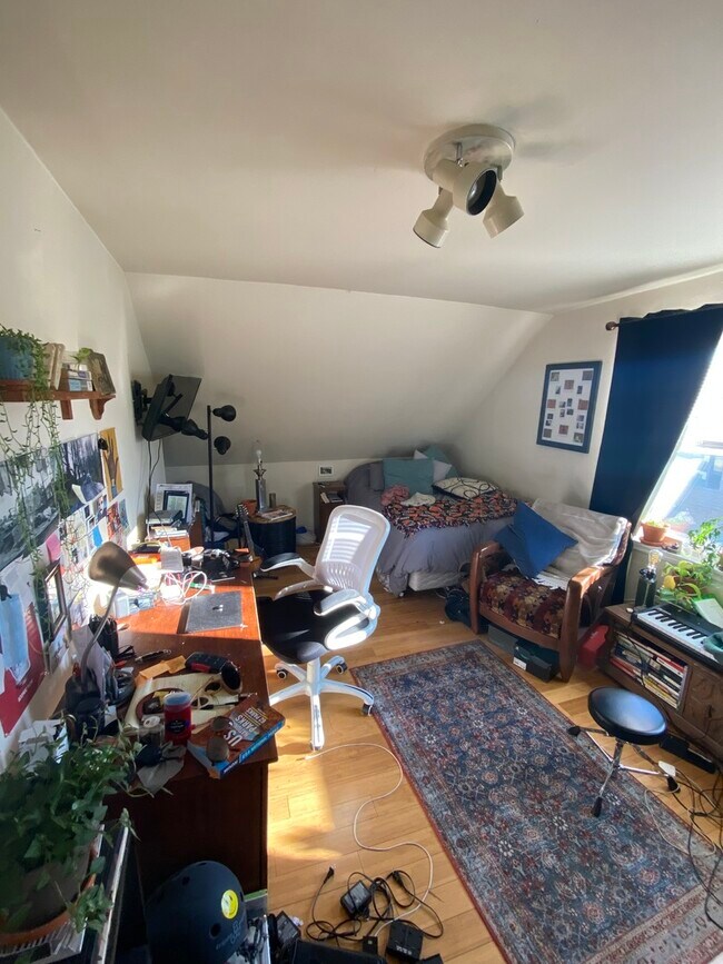 Foto del edificio - 3423 N Paulina St