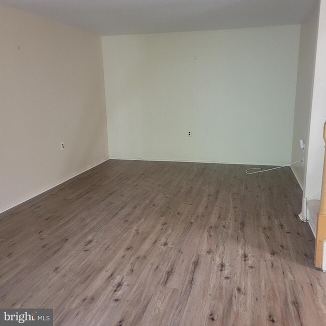 Foto del edificio - 904 Timber Creek Rd
