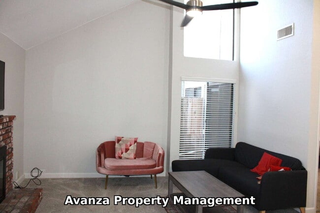 Building Photo - Home for Rent 2 Bed/2 Bath - 1,133 Sq Ft. Rent: $1,995/month Deposit: $2,992.5