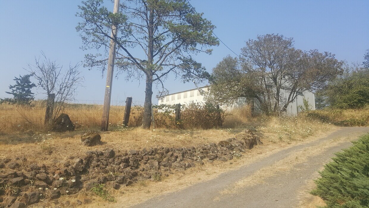 Foto principal - Close in Country Living