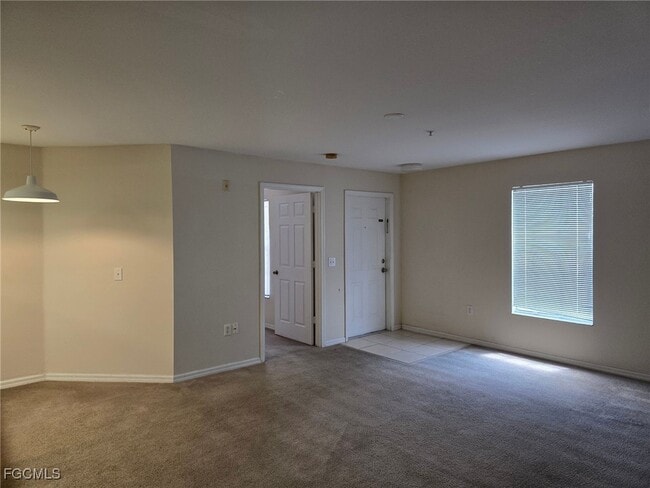 Building Photo - 1753 Four Mile Cove Pkwy