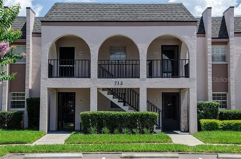 712 Oakgrove Dr Unit 230, Brandon, FL 33510 Condo for Rent in Brandon