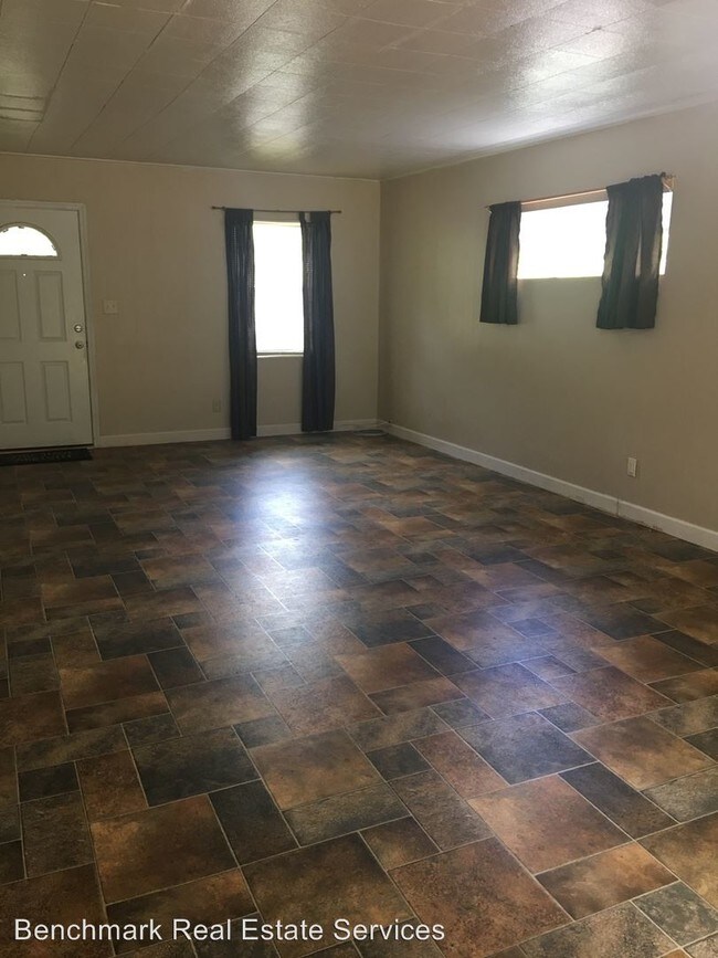 Building Photo - 3 br, 1 bath House - 1565 Caldwell Dr