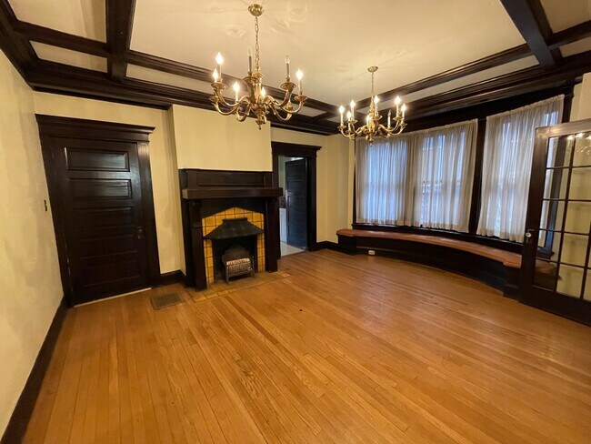 Foto del edificio - 2235 Chapline St