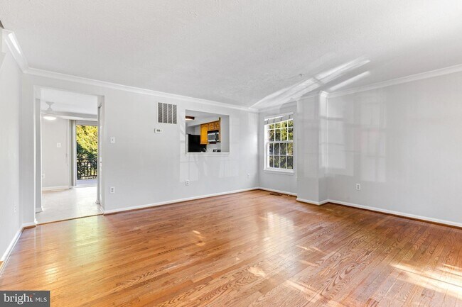 Foto del edificio - 1232 Quaker Ridge Dr