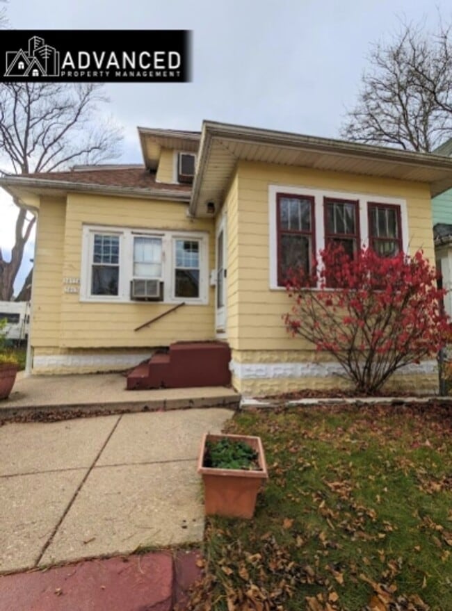 Building Photo - 3893 Dr. William Finlayson St