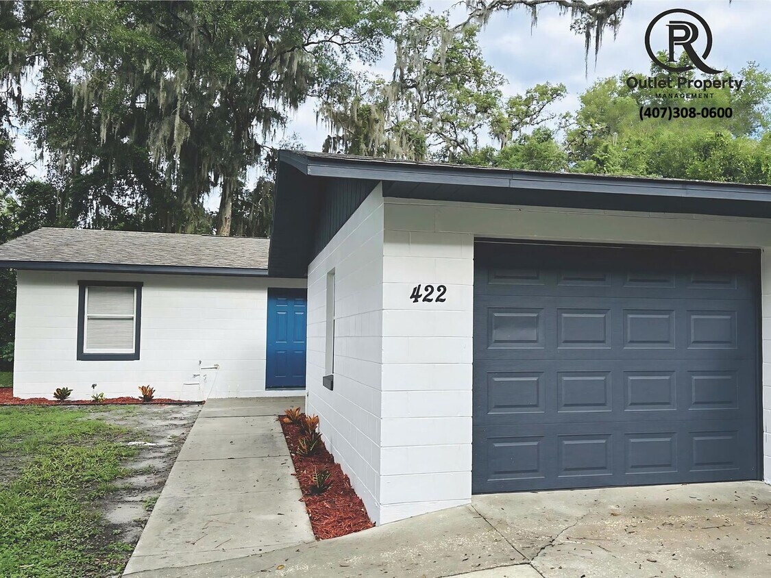 420 S Hill Ave Unit 422TRU, DeLand, FL 32724 Room for Rent in DeLand