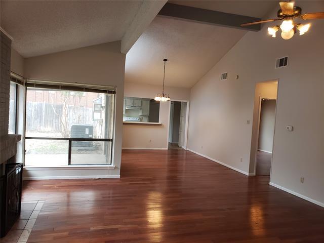 Foto principal - 641 Prairie Dell St