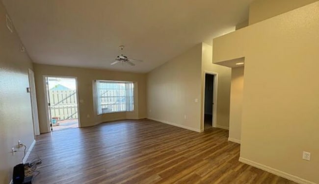 Building Photo - 1927 Quail Ridge Ct