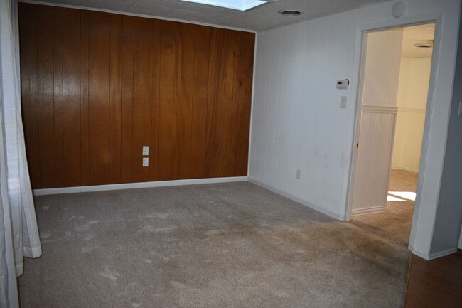 Building Photo - 28 Rinkus Dr