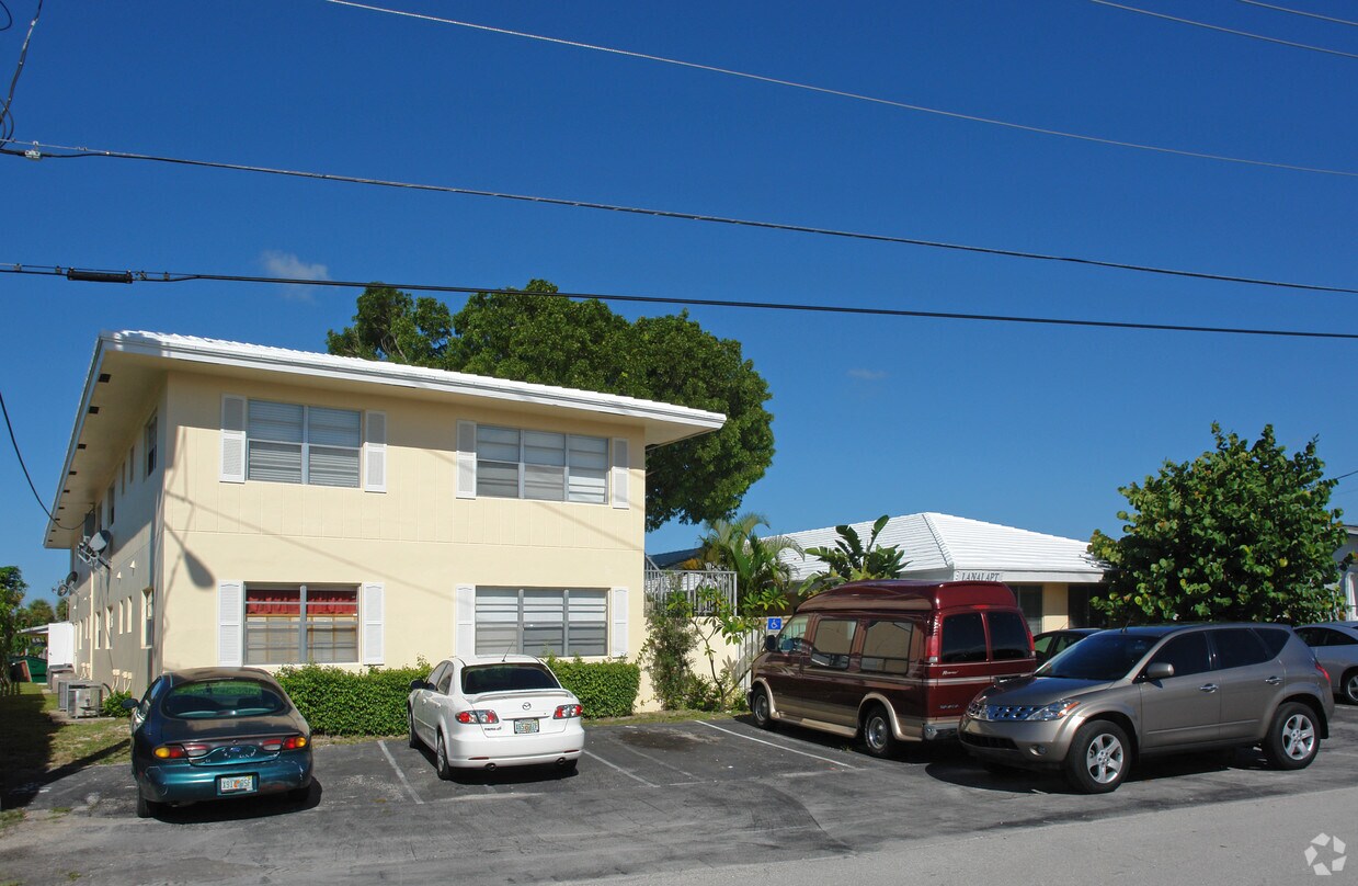 Building Photo - Lanai 19 Apartments