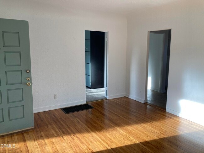 Building Photo - 2761 N Olive Ave