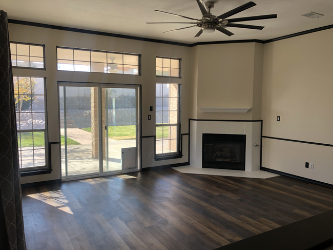 Foto del edificio - 4544 Agate Hills RD NW
