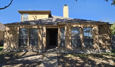 Building Photo - 1405 Paintbrush St