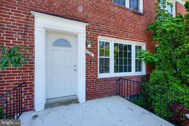 Foto del edificio - 938 Fairmount Ave