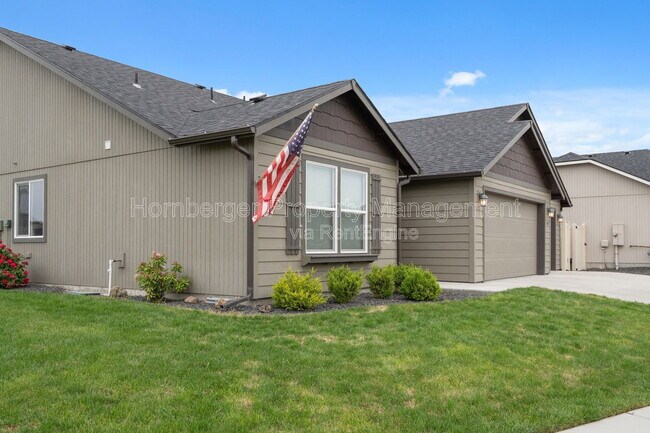 Foto del edificio - 5618 Sherri Lea Rd