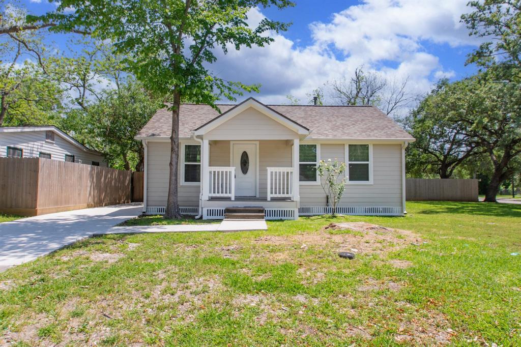 Foto principal - 401 Oaklawn St