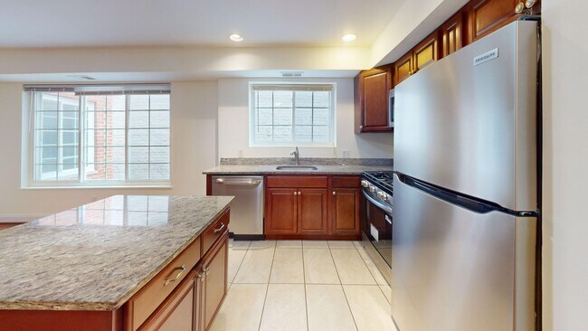 Foto del edificio - 1316 Spring Rd NW