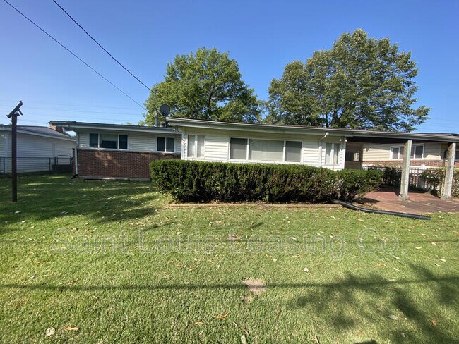 Building Photo - 10720 Old Halls Ferry Rd