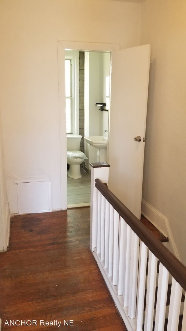 Building Photo - 2 br, 1 bath House - 5519 Spring St.