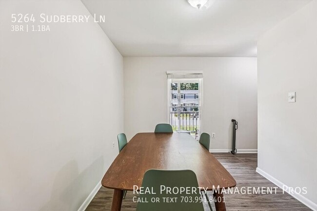 Foto del edificio - 5264 Sudberry Ln
